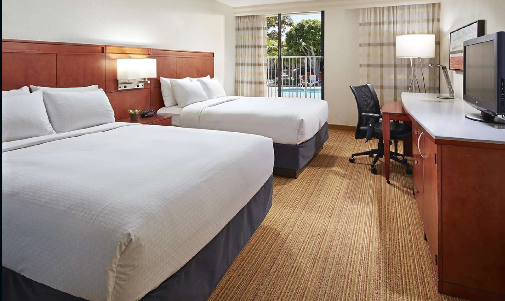 Doubletree CA Hotel Furniture Liquidation